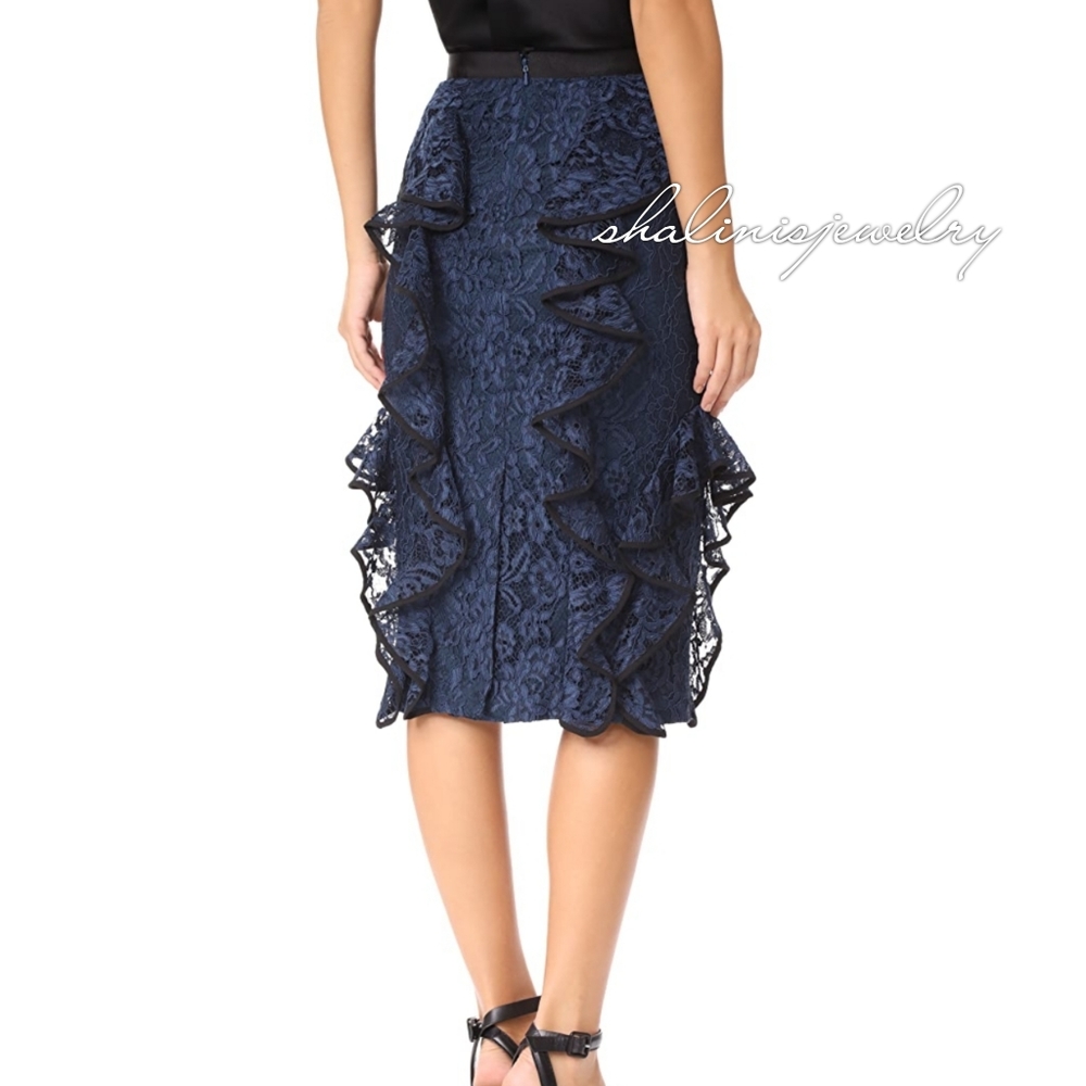 ALEXIS Pencil Lace skirt
